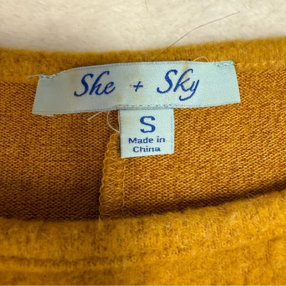She & Sky size small oversized Mustard Bell Sleeve Top pearl accents - Picture 4 of 7